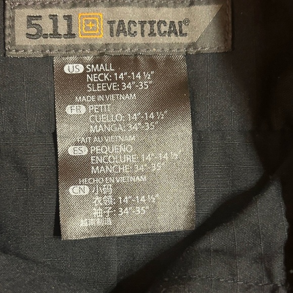 5.11 Tactical Men's Button/Zip Long Sleeve Shirt. - Picture 5 of 9